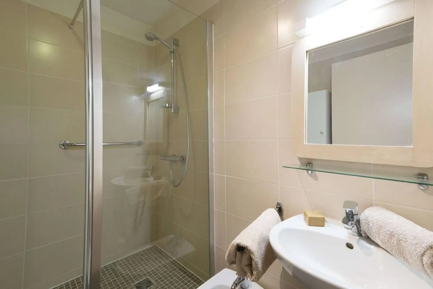 公寓 Tiboulen - Appartement Avec Terrasse Pointe Rouge 马赛